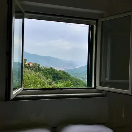 La Riviera Bed & Breakfast