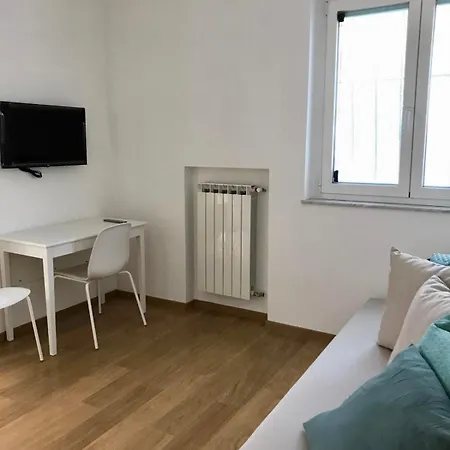 Bed & Breakfast La Riviera Bed & Breakfast 3*